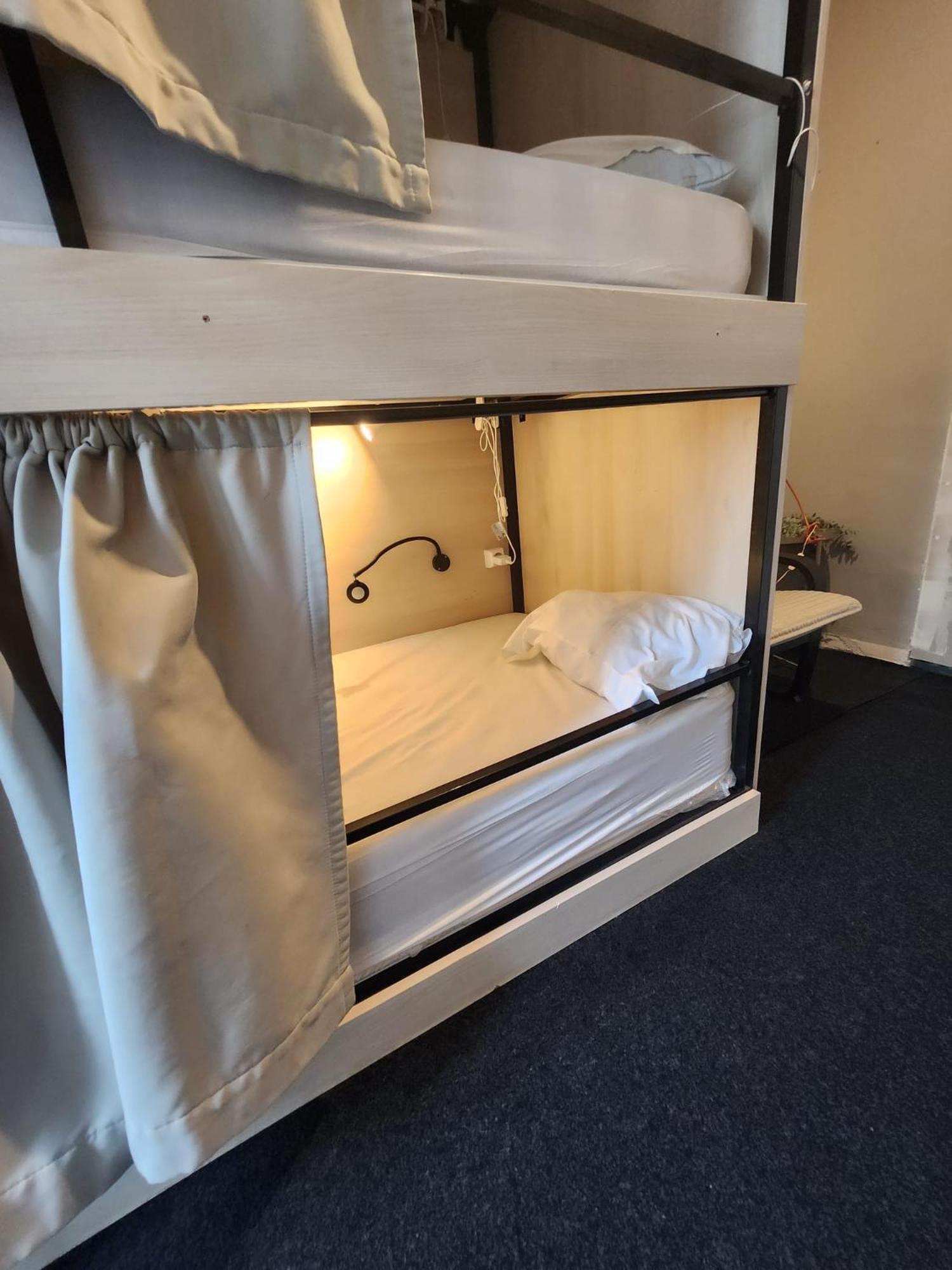 Daora Lisbon Low Cost Hostel מראה חיצוני תמונה