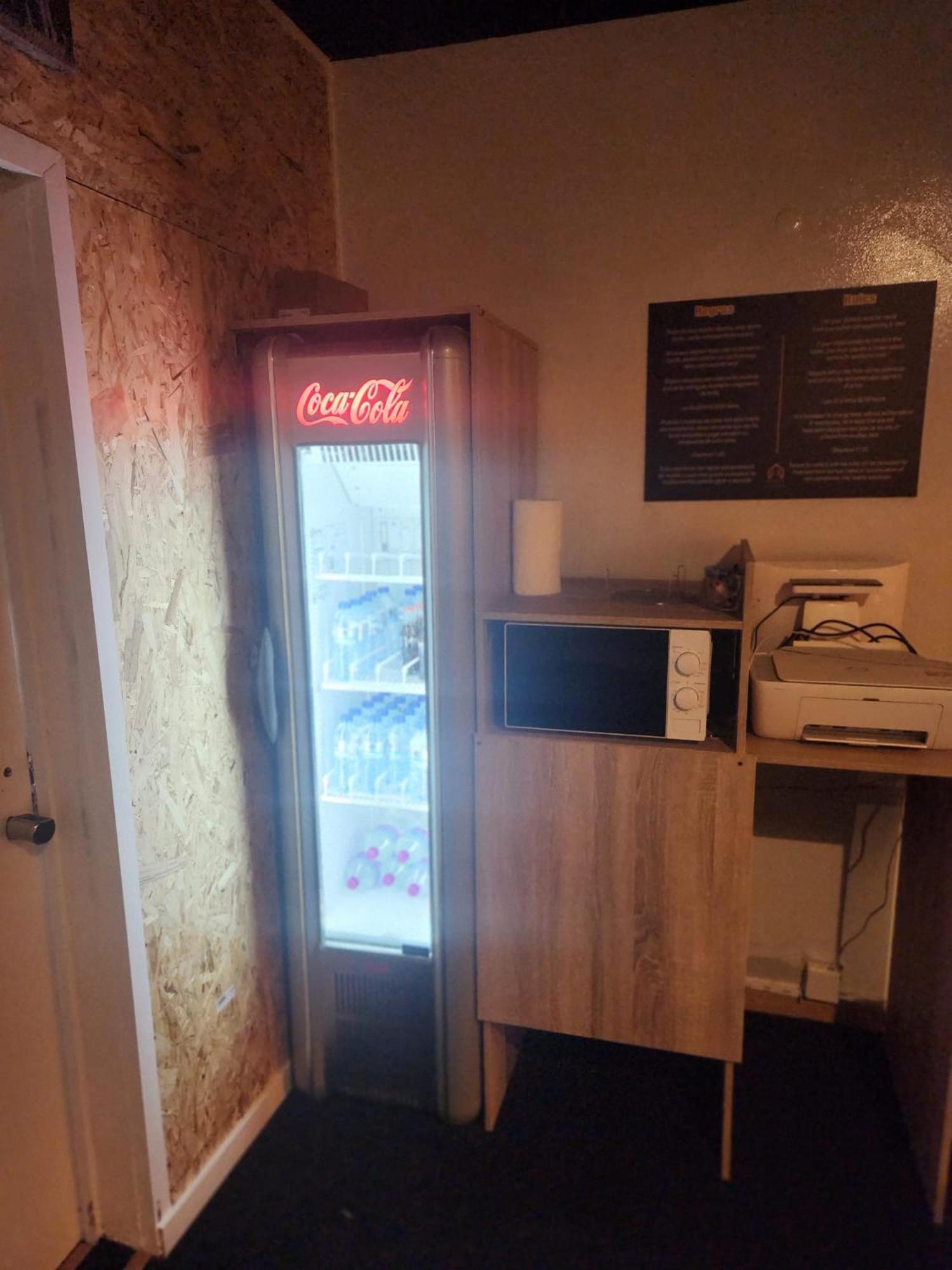 Daora Lisbon Low Cost Hostel מראה חיצוני תמונה