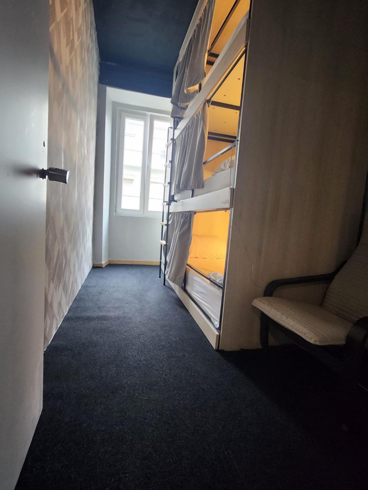 Daora Lisbon Low Cost Hostel מראה חיצוני תמונה